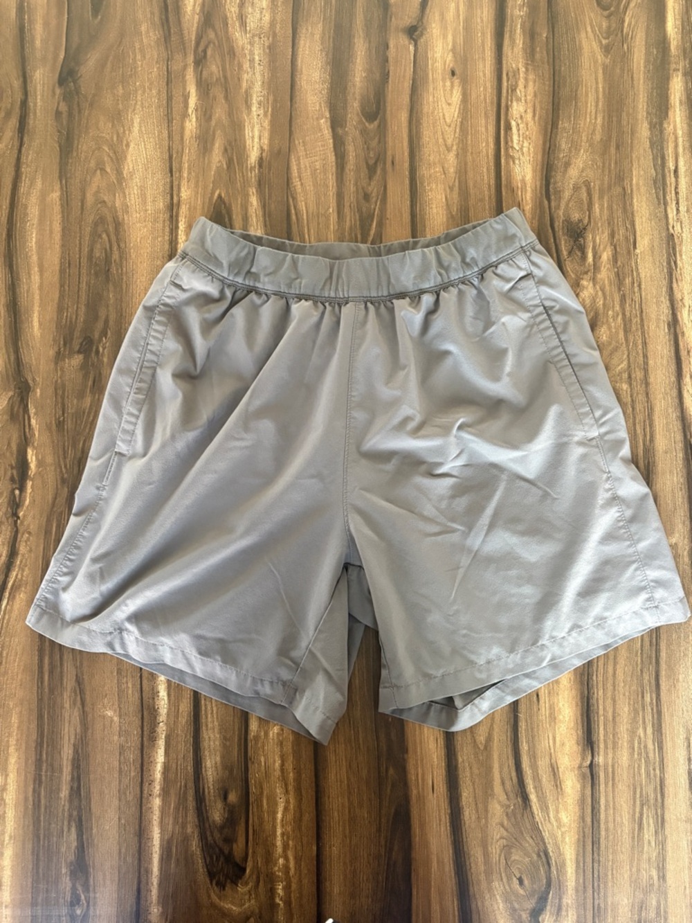 Columbia Athletic Shorts 5”